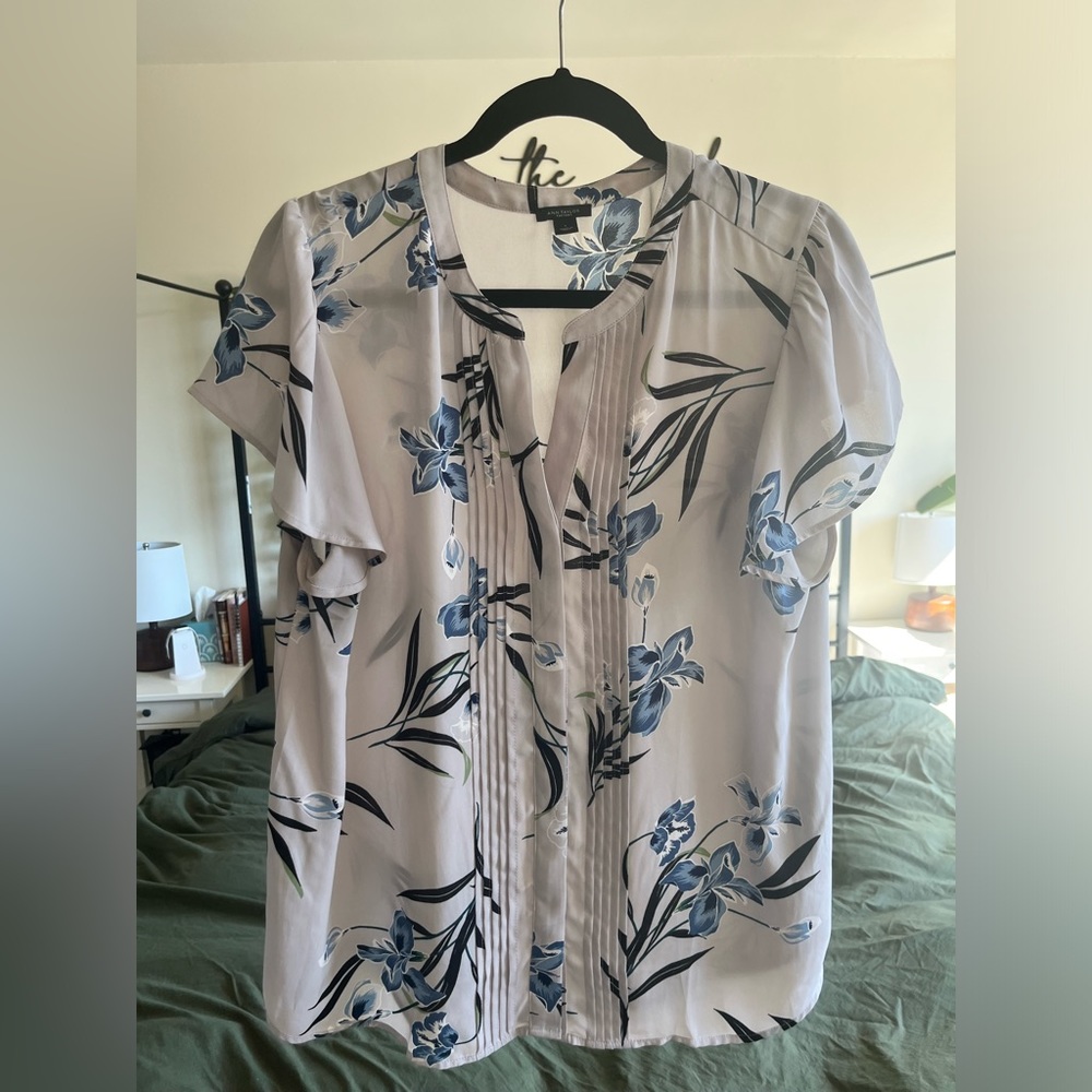 Ann Taylor Top - Size L